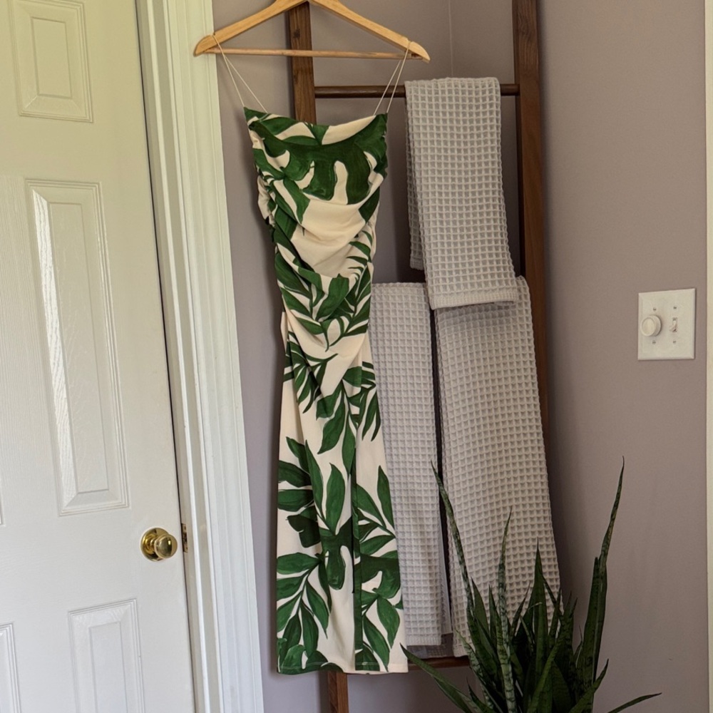 H&M Green Leaf Print Maxi Dress